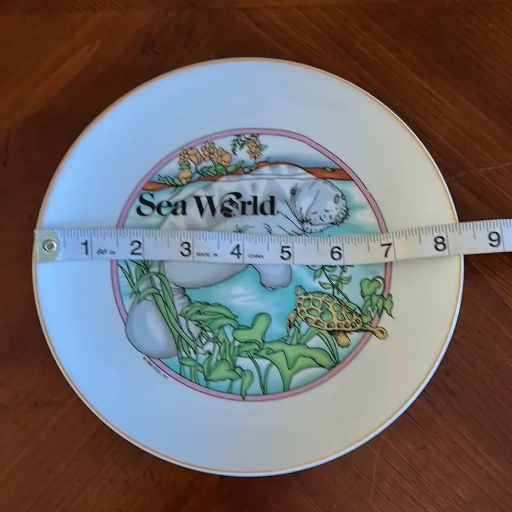 SeaWorld Vintage 90's Manatee Collectors Plate
